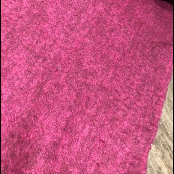 Pink throw decor blanket - Picture 2 of 2